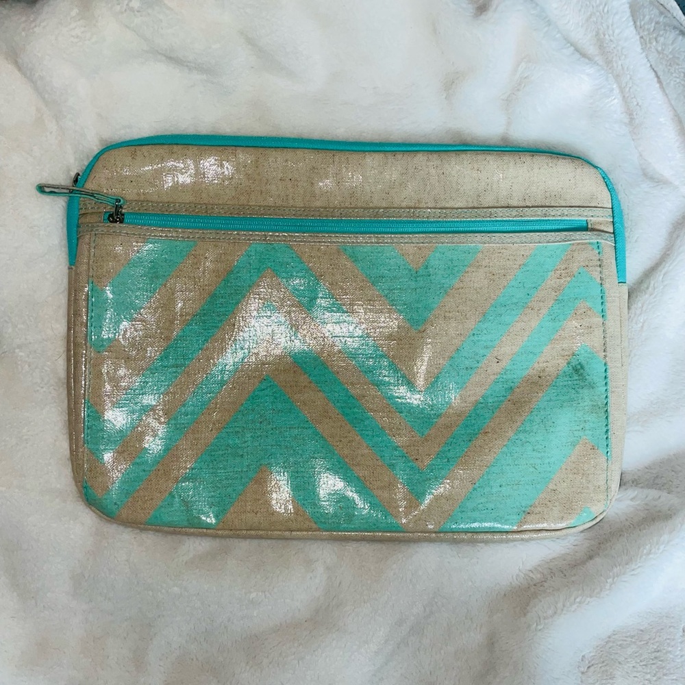 ADORABLE PADDED LAPTOP CASE - Picture 2 of 4